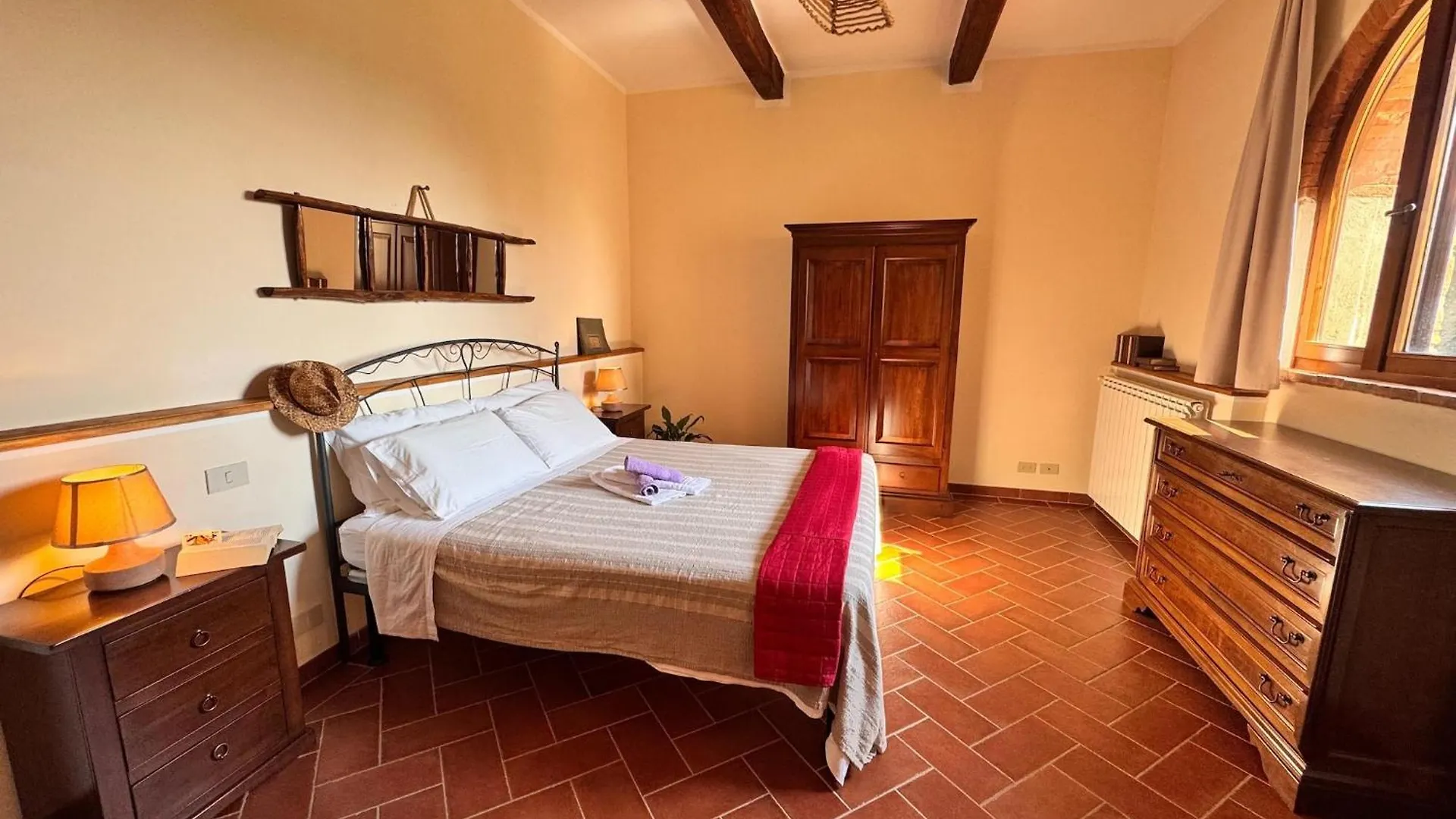 Typical Tuscan Farmhouse With Swimming Pool Castiglion Fiorentino Holiday home